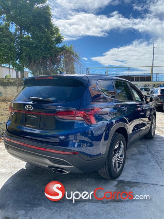 2022 Hyundai Santa Fe SE — foto 3 / 9