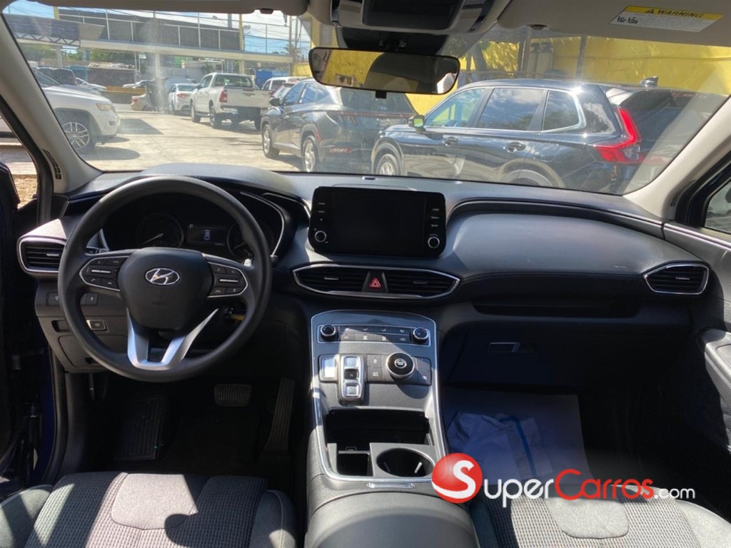 2022 Hyundai Santa Fe SE — foto 6 / 9