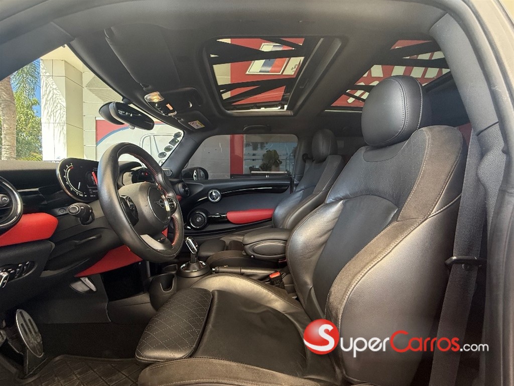 2021 Mini Cooper S — foto 7 / 10