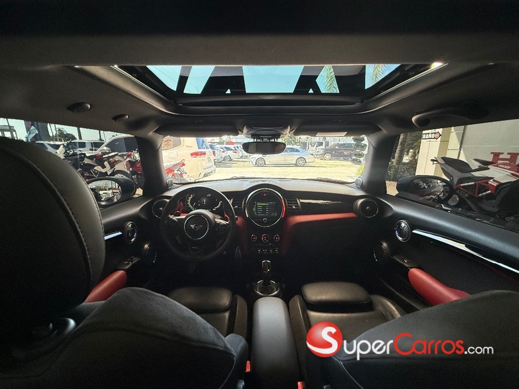 2021 Mini Cooper S — foto 8 / 10