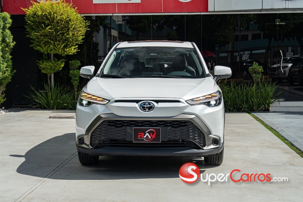 2026 Toyota Frontlander Luxury — foto 6 / 12