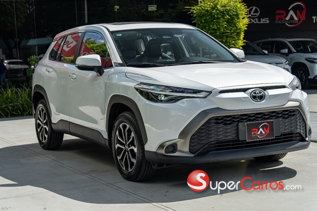 2026 Toyota Frontlander Luxury — foto 8 / 12