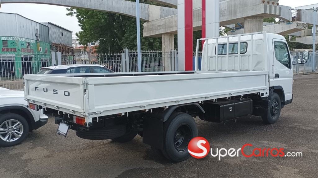 2026 Mitsubishi Motors Fuso — foto 3 / 8