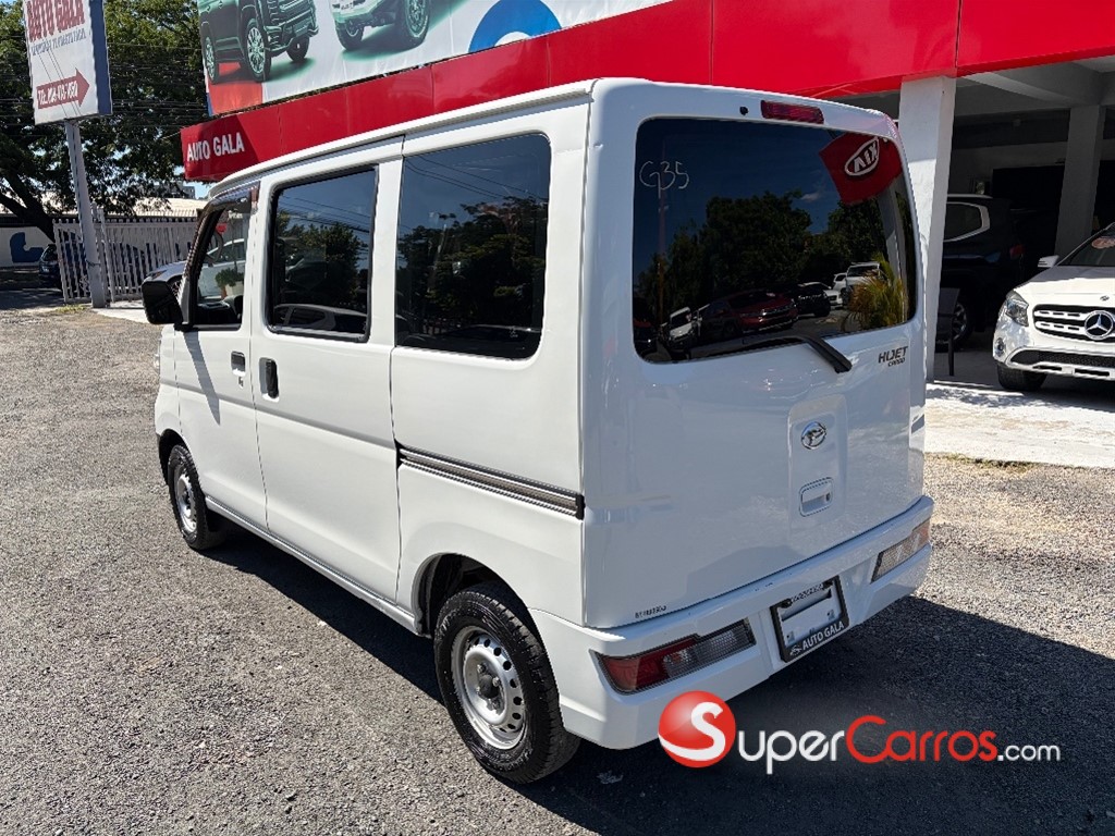 2020 Daihatsu Hijet — foto 3 / 8