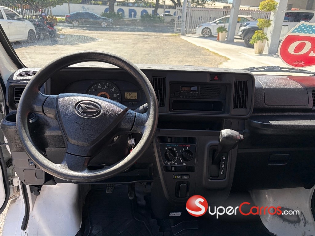 2020 Daihatsu Hijet — foto 8 / 8