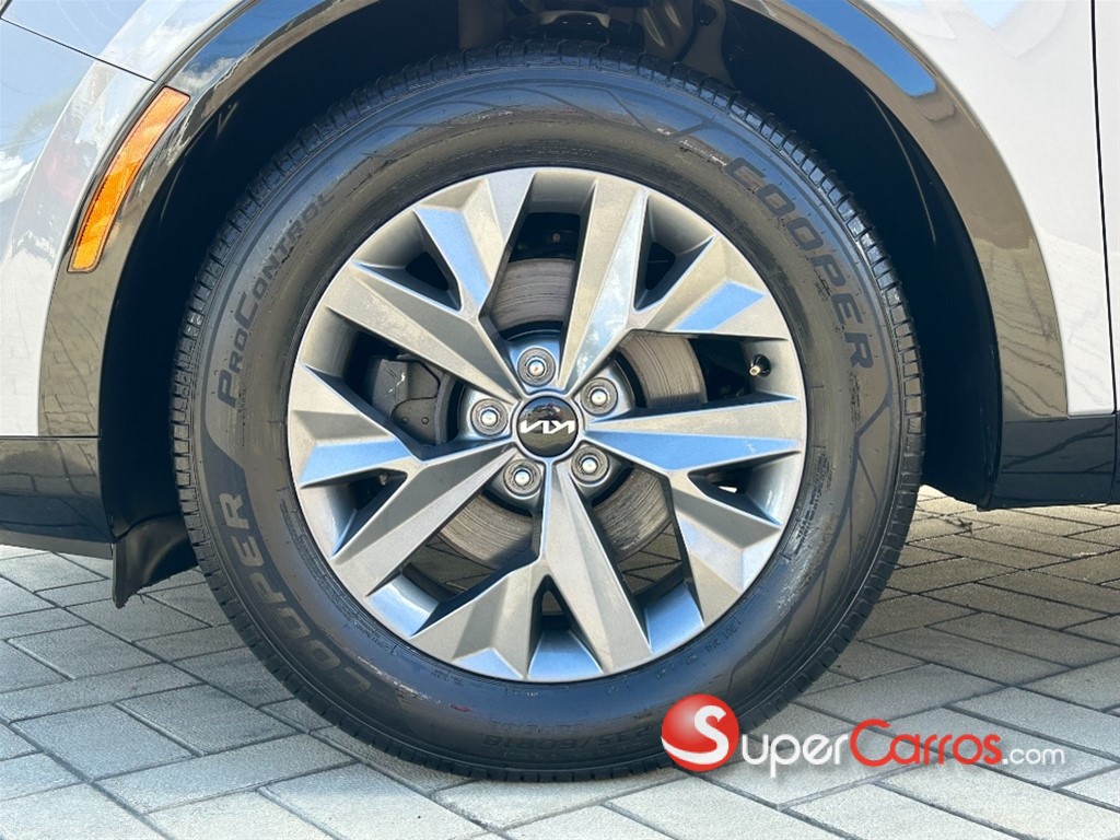 2023 Kia Sportage SX — foto 11 / 12