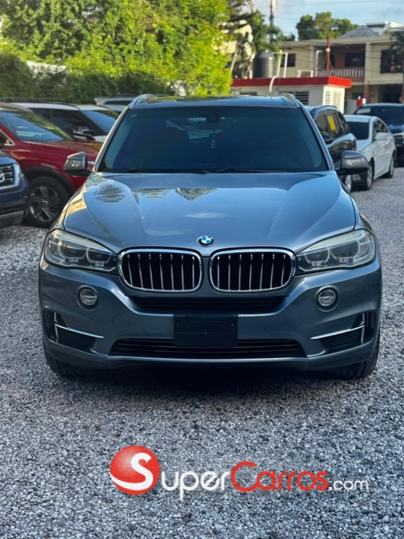 2015 BMW X 5 SDrive 35i — foto 2 / 12