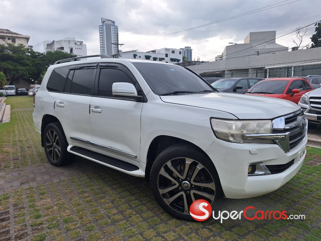 2013 Toyota Land Cruiser — foto 3 / 12
