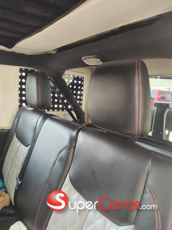 2016 Jeep Wrangler Unlimited — foto 4 / 12