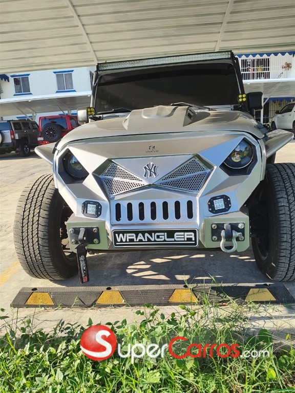 2016 Jeep Wrangler Unlimited — foto 9 / 12