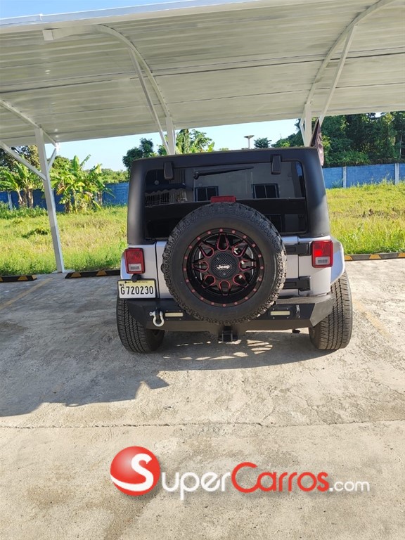 2016 Jeep Wrangler Unlimited — foto 12 / 12