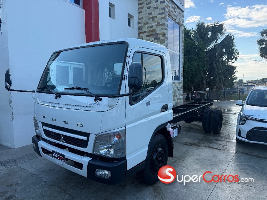 2026 Mitsubishi Motors Canter Chassis 16 Pies — foto 2 / 10