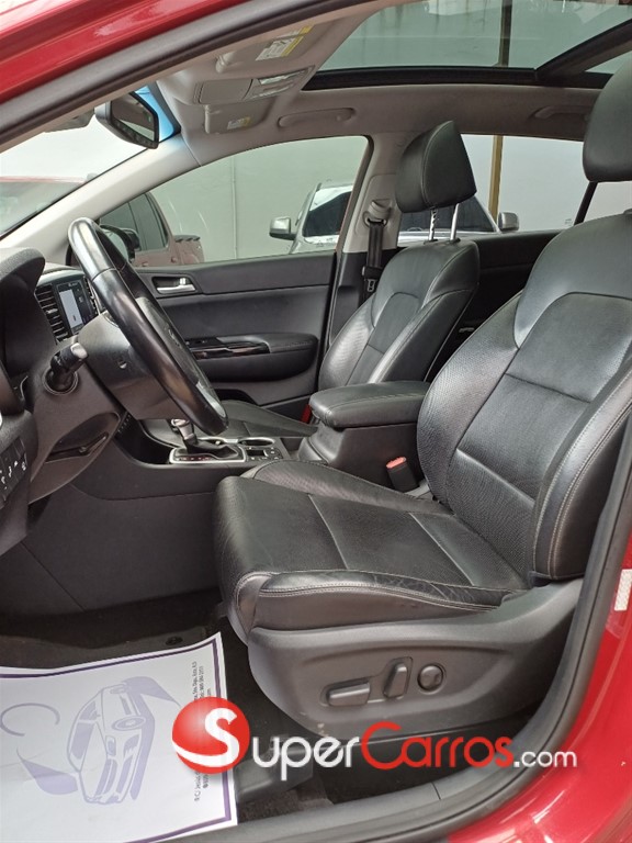 2020 Kia Sportage EX — foto 7 / 12