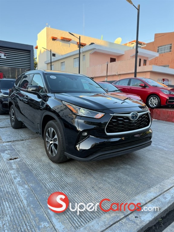 2023 Toyota Highlander Hybrid XLE — foto 3 / 12