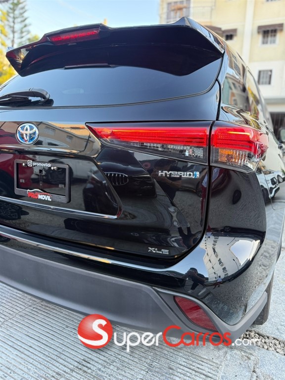 2023 Toyota Highlander Hybrid XLE — foto 5 / 12