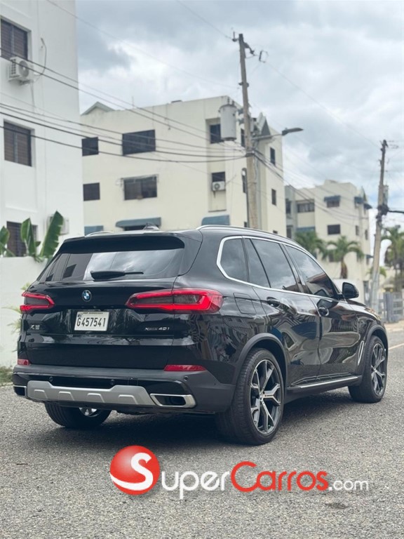 2019 BMW X 5 40i — foto 4 / 6