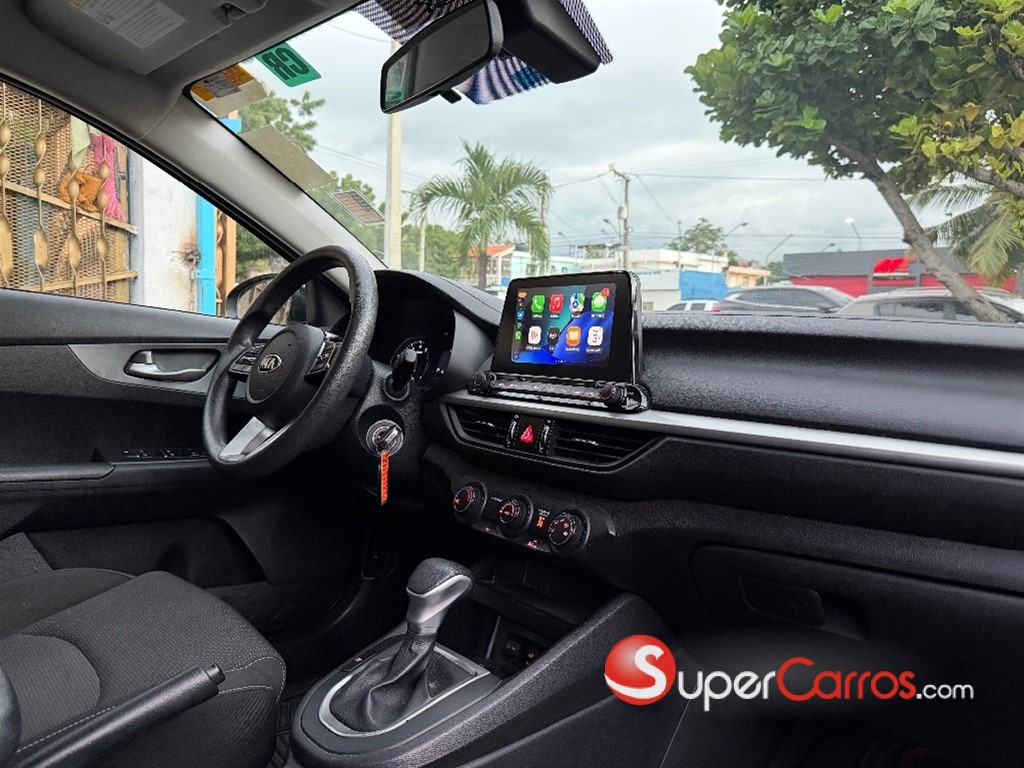 2020 Kia Forte LXS — foto 6 / 9