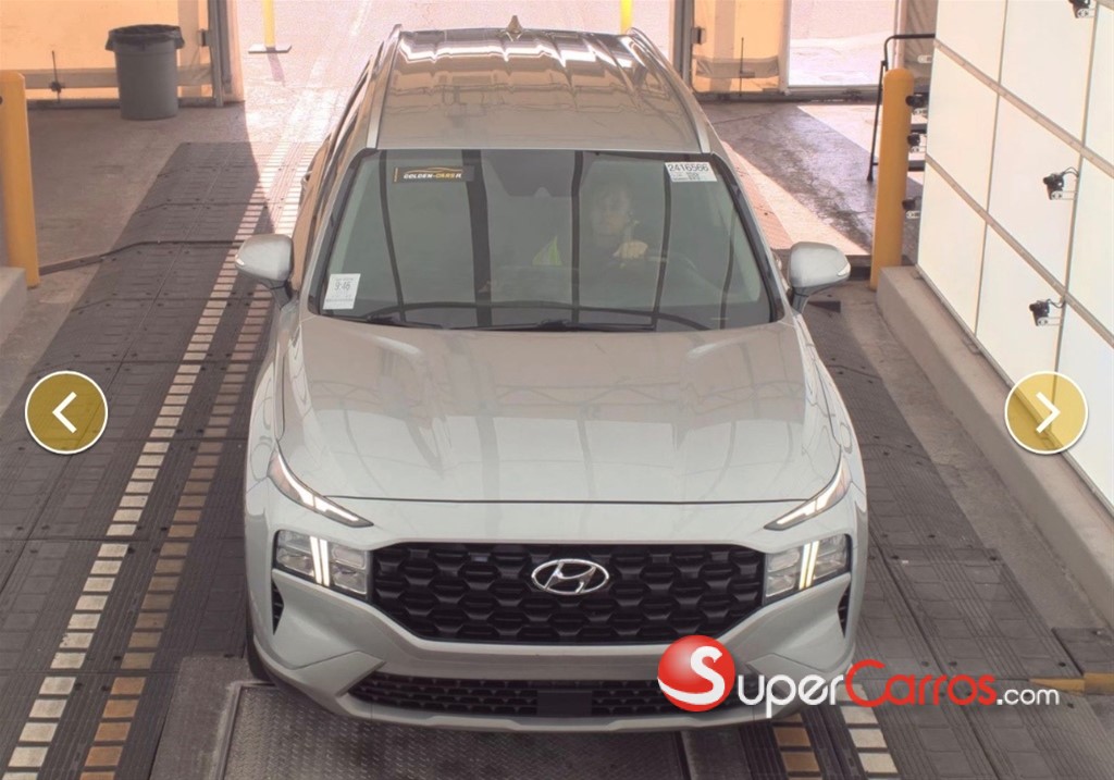2022 Hyundai Santa Fe SEL — foto 2 / 12