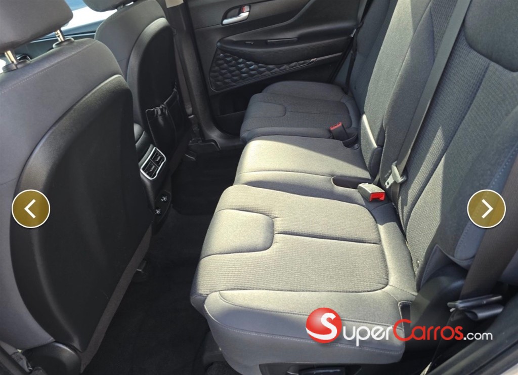 2022 Hyundai Santa Fe SEL — foto 8 / 12