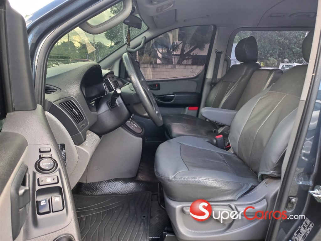 2019 Hyundai Grand Starex — foto 5 / 9