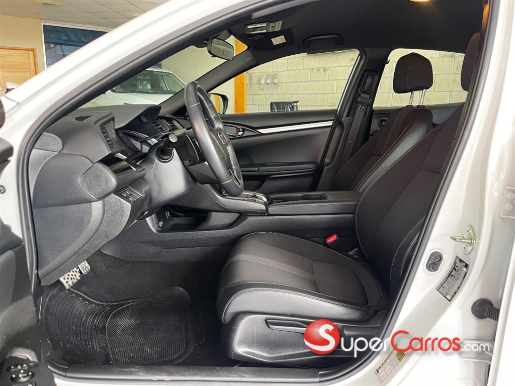 2021 Honda Civic Hatchback Sport — foto 6 / 12