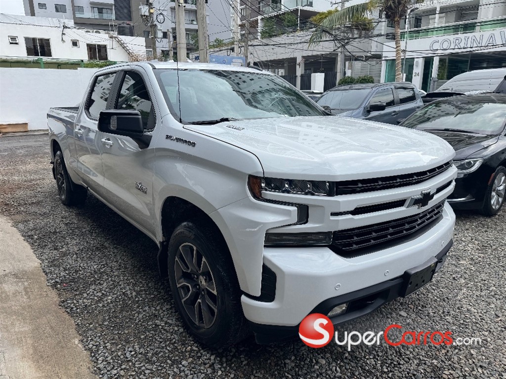 2020 Chevrolet Silverado RST Duramax — foto 2 / 6