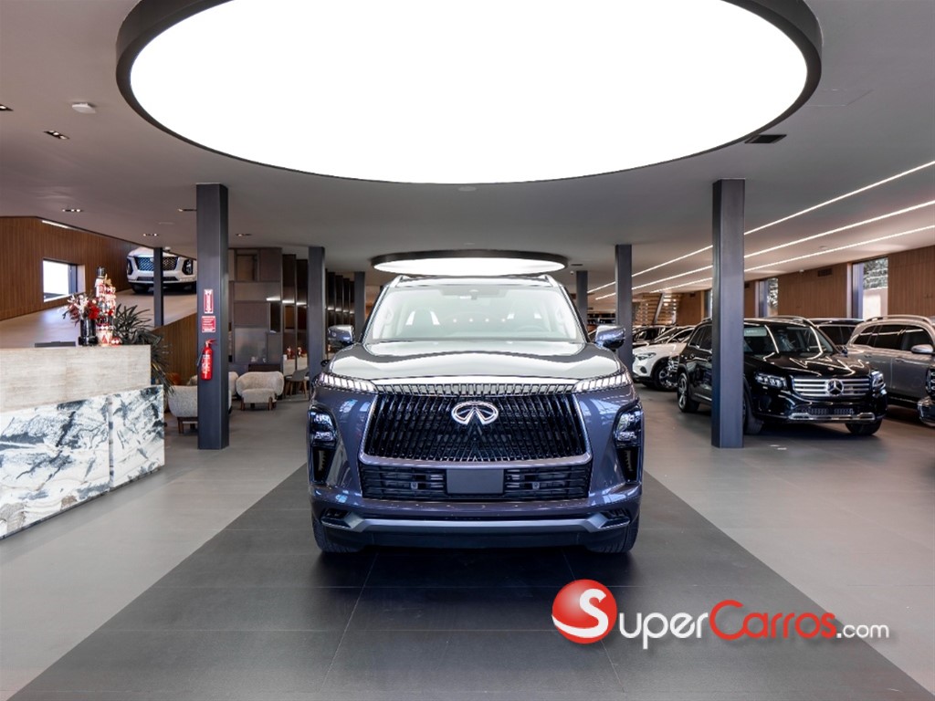 2026 Infiniti QX-80 — foto 2 / 12