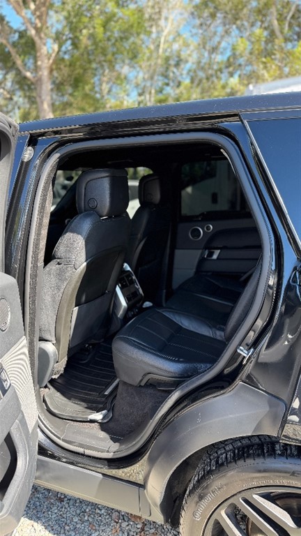 2018 Land Rover Range Rover Sport SE — foto 5 / 9