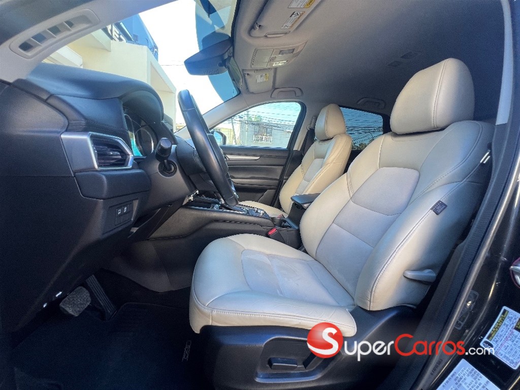 2019 Mazda CX-5 Touring — foto 8 / 12