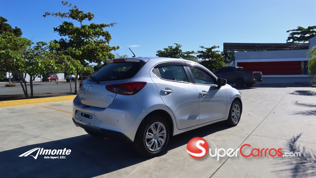 2020 Mazda Demio — foto 4 / 11