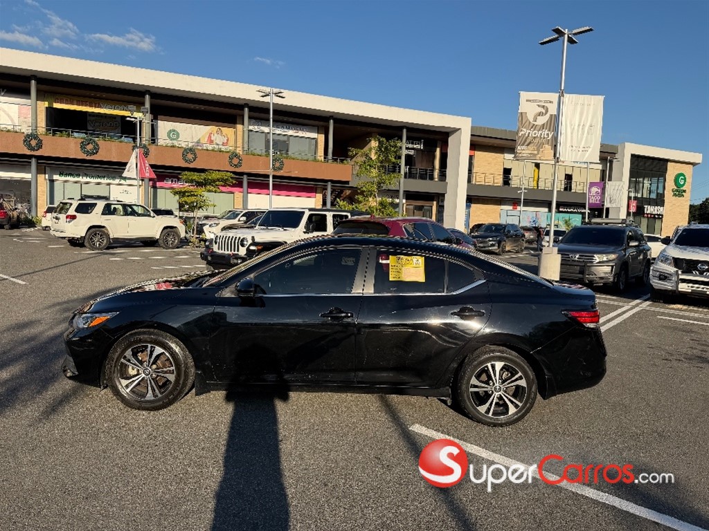 2020 Nissan Sentra SV — foto 9 / 12