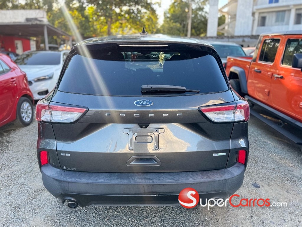 2020 Ford Escape SE — foto 5 / 11