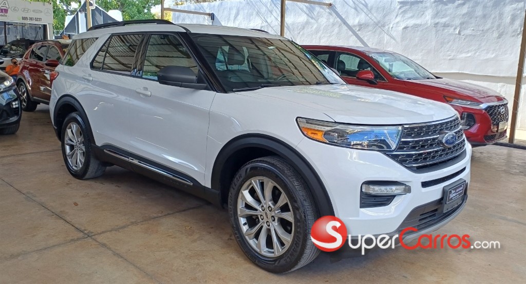 2020 Ford Explorer XLT 4WD — foto 2 / 12