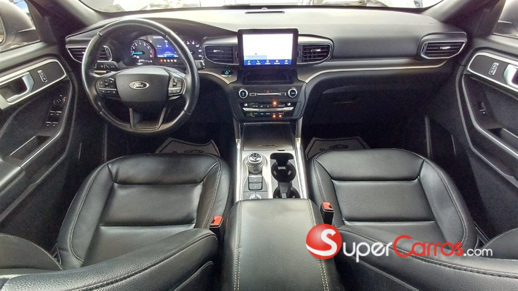 2020 Ford Explorer XLT 4WD — foto 10 / 12