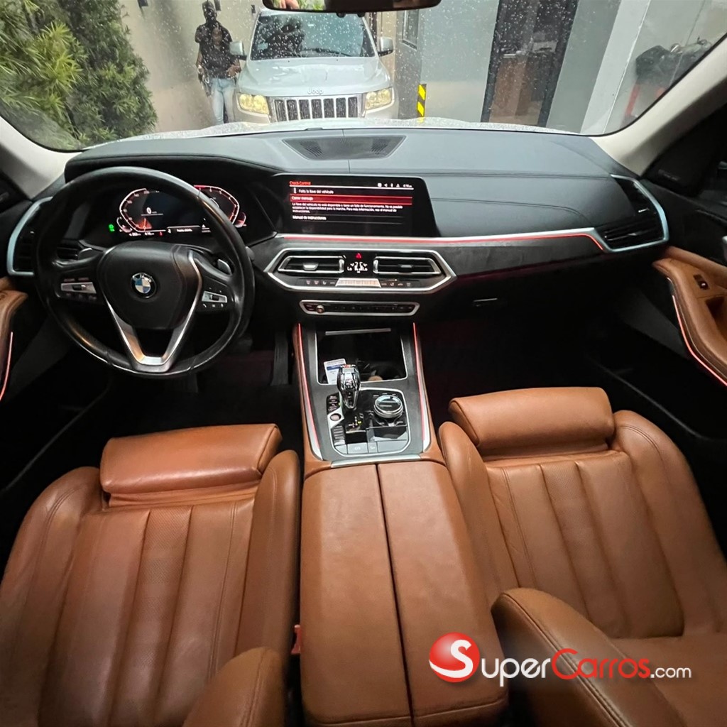 2021 BMW X 5 XDRIVE 40i — foto 5 / 10