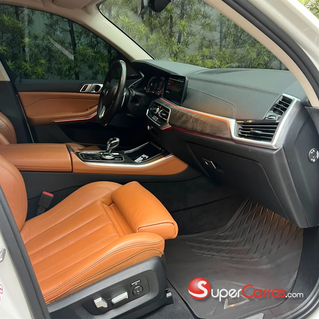 2021 BMW X 5 XDRIVE 40i — foto 7 / 10
