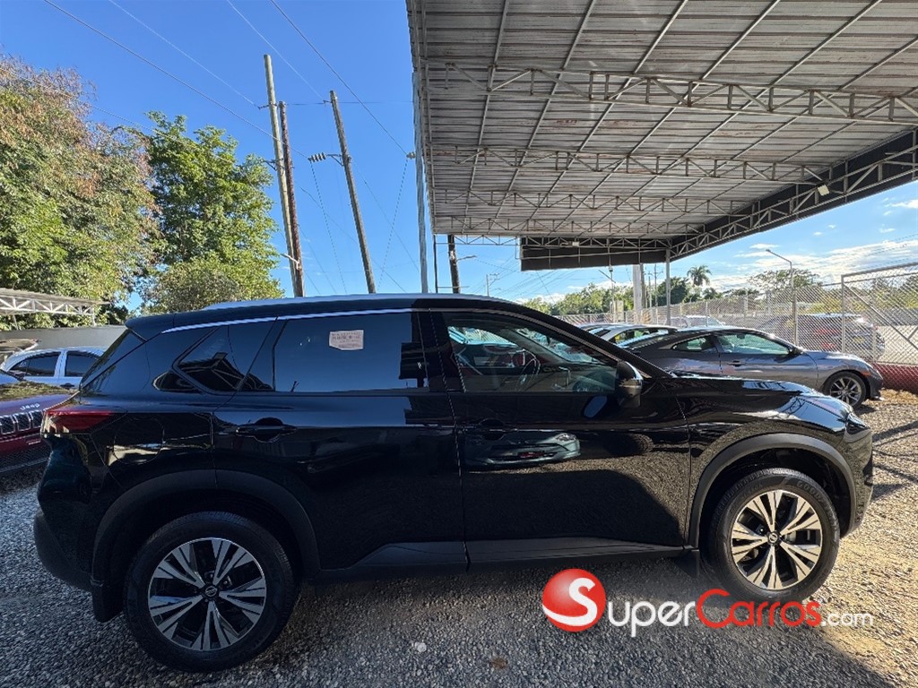 2021 Nissan Rogue SV FULL — foto 6 / 12