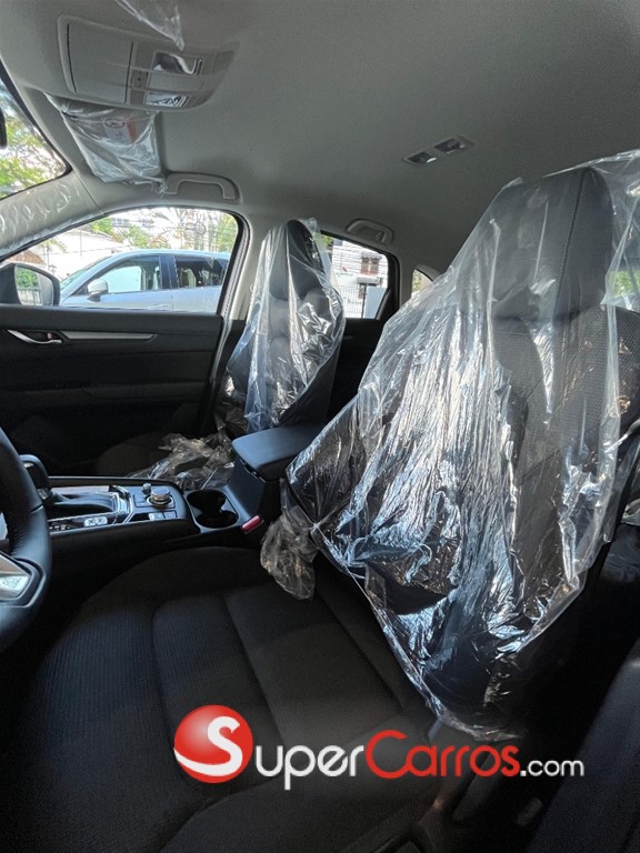 2026 Mazda CX-5 CE — foto 6 / 12