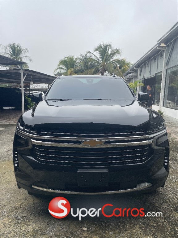 2021 Chevrolet Suburban LT — foto 2 / 10