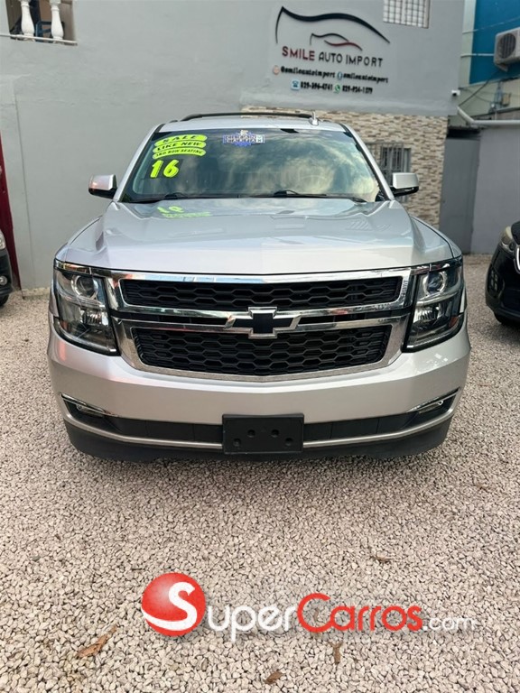 2016 Chevrolet Tahoe LS — foto 2 / 10