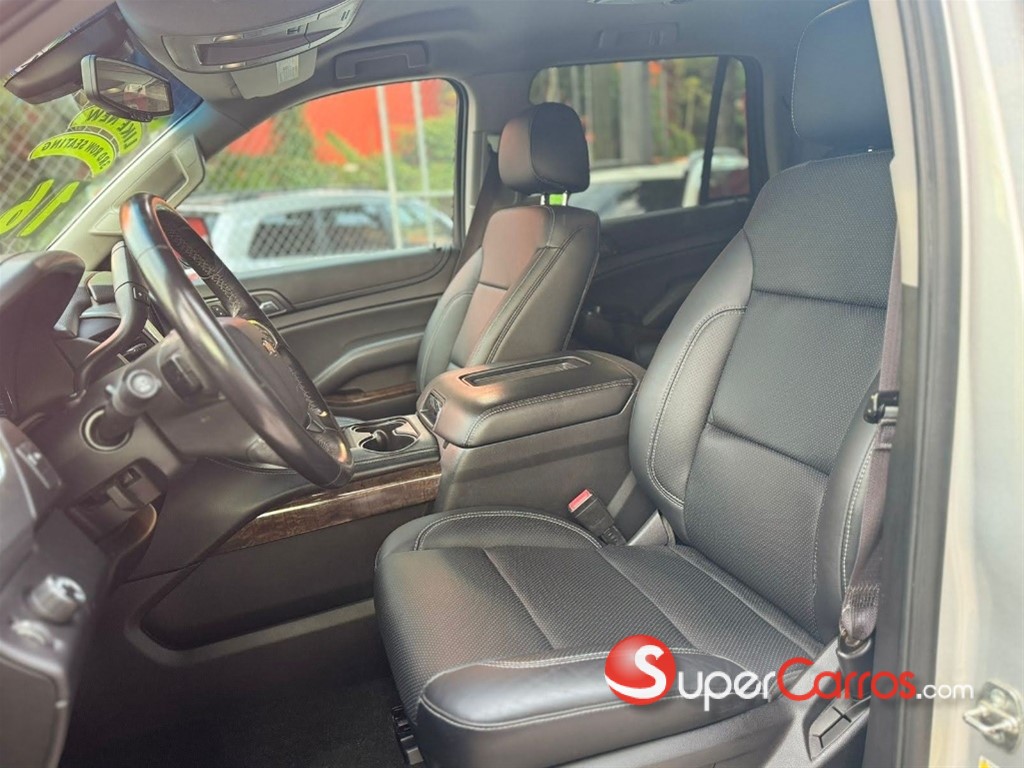 2016 Chevrolet Tahoe LS — foto 5 / 10