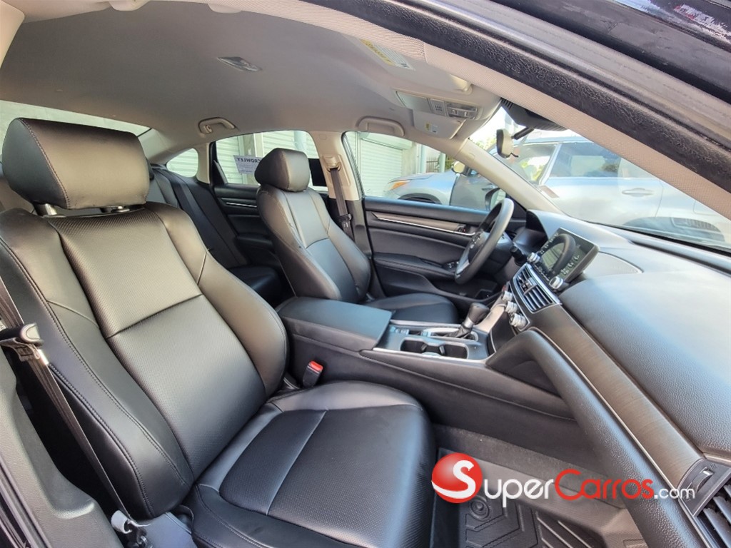 2020 Honda Accord LX — foto 5 / 10