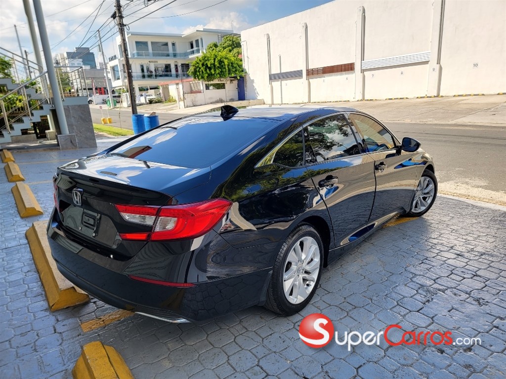 2020 Honda Accord LX — foto 9 / 10