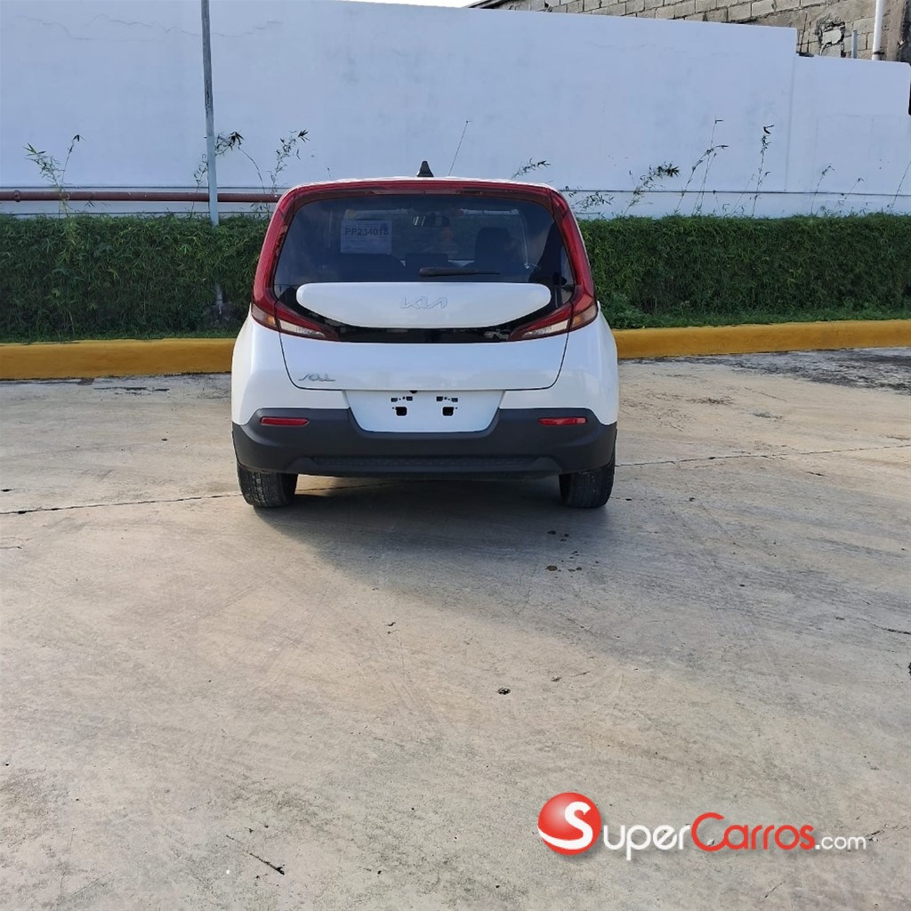 2022 Kia Soul LX — foto 10 / 11
