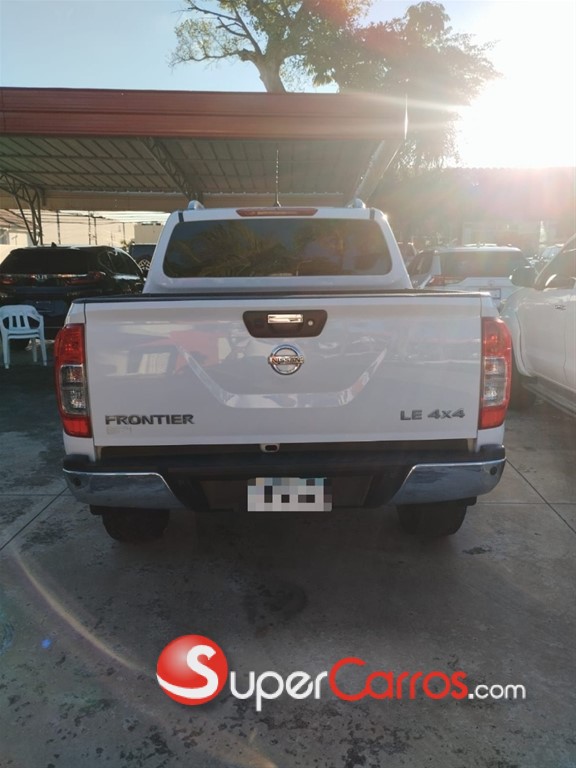 2021 Nissan Frontier LE — foto 7 / 9