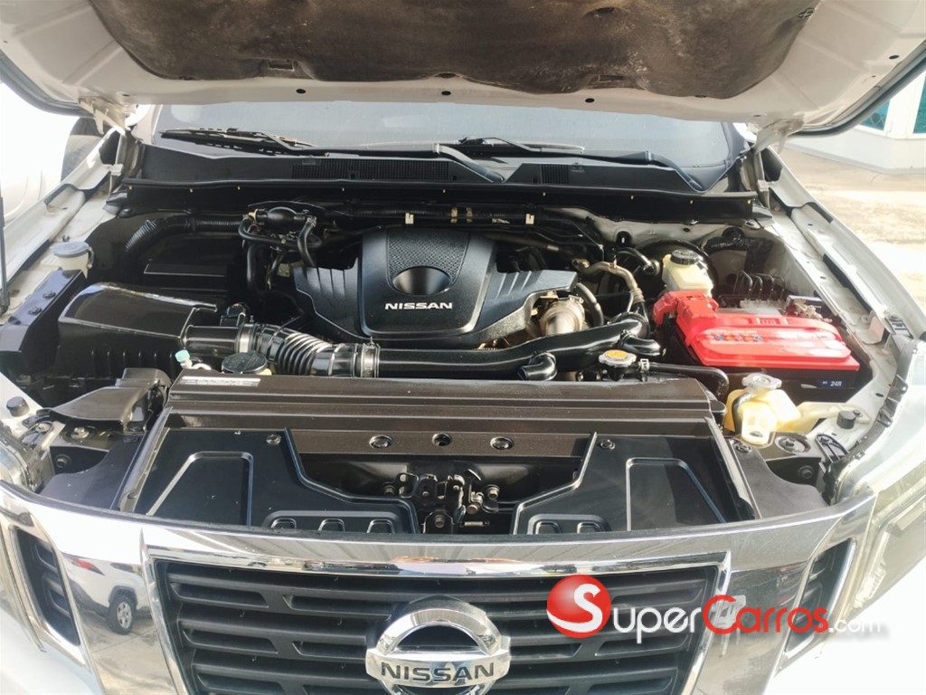2021 Nissan Frontier LE — foto 9 / 9