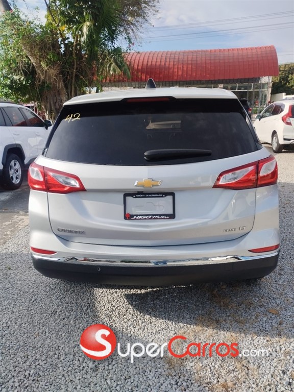 2020 Chevrolet Equinox LT — foto 3 / 9
