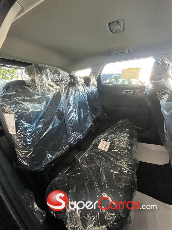 2027 Kia Sportage Sport — foto 4 / 11