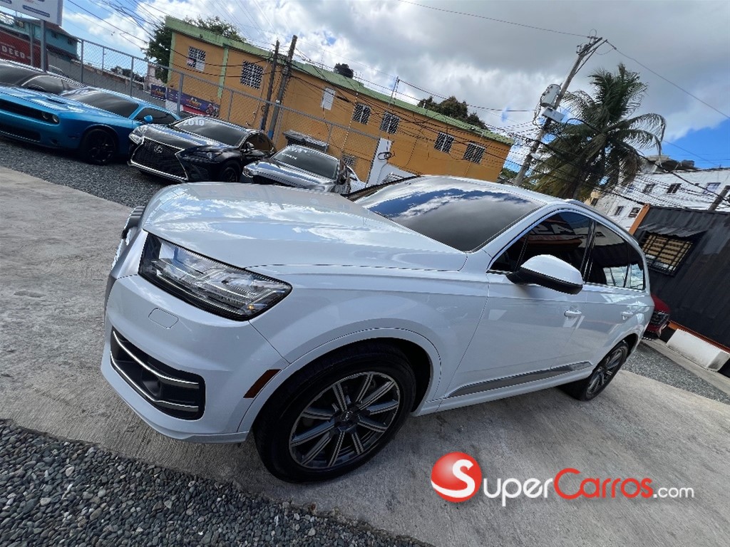 2017 Audi Q7 Premiun Plus — foto 2 / 11
