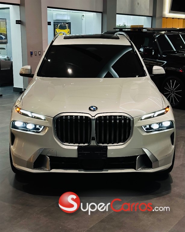 2023 BMW X 7 XDRIVE 40i — foto 2 / 12